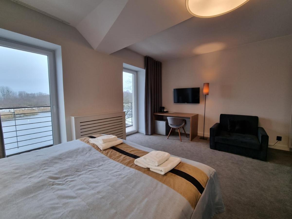 Hotel Ros Pisz Eksteriør bilde